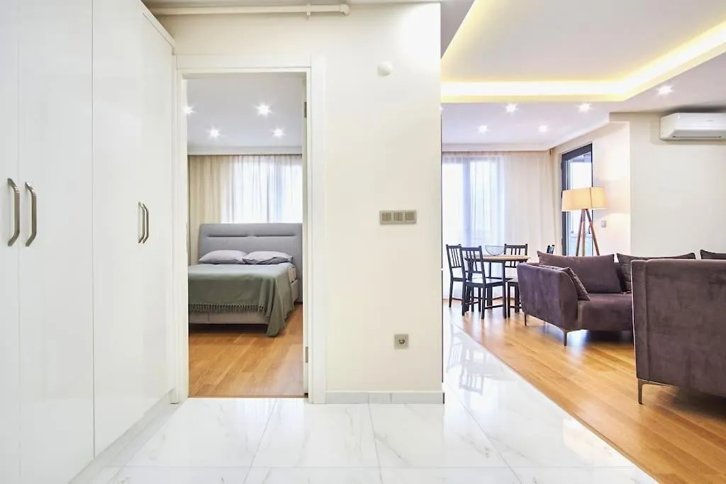 Privat 3 Bedroom Duplex Apartment At Ulus Besiktas Istanbul